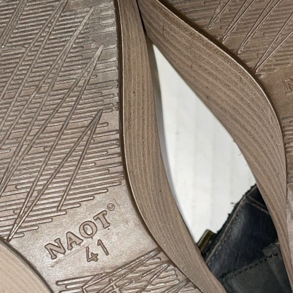 Naot Women's Sandals Size 10(41) Black & Brown Leather Wedge Strappy Platform - Picture 8 of 10